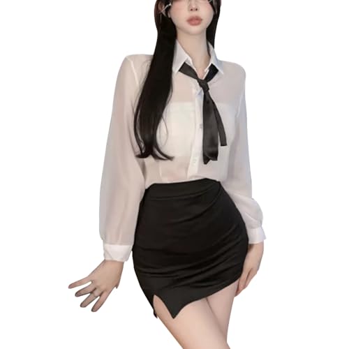 Yalangoch qiz ozini suratga oladi